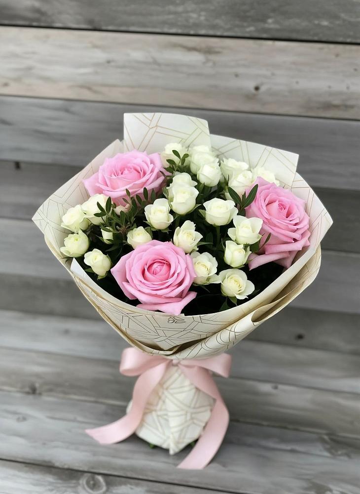 Букет цветов из: Розы в Мирном