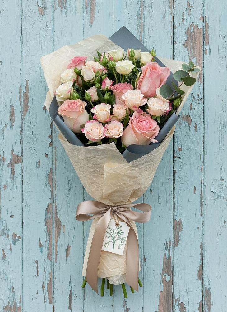 Букет цветов из: Розы в Мирном