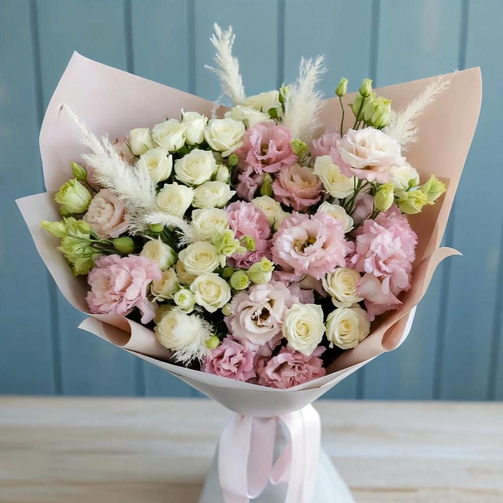 Букет цветов из: Альстромерии и Розы в Мирном