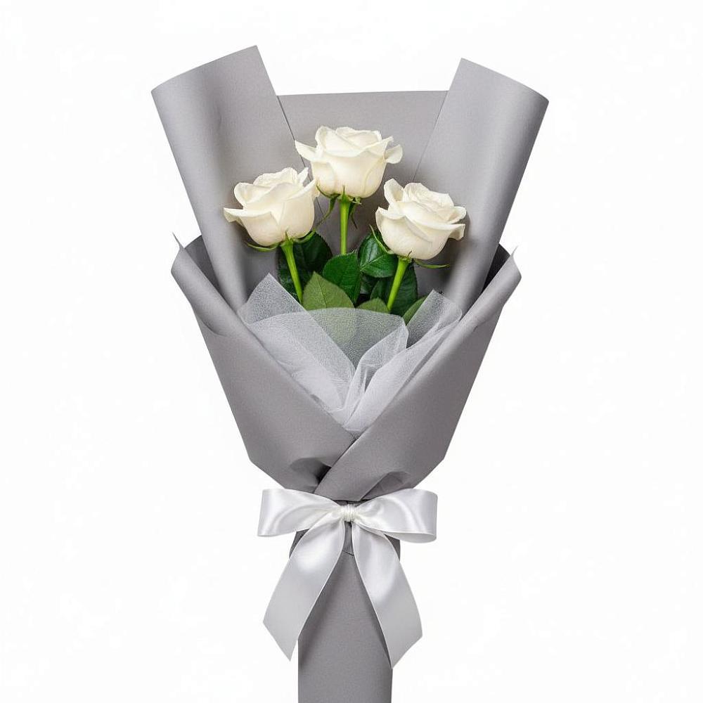 Букет 3 белые розы в Мирном