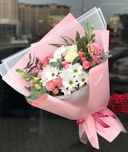 Букет цветов из:  Розы, Лизиантусы и Хризантемы в Мирном