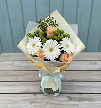 Букет цветов из:  Герберы, Розы и Хризантемы в Мирном