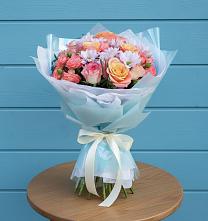 Букет цветов из:  Хризантемы и Розы в Мирном
