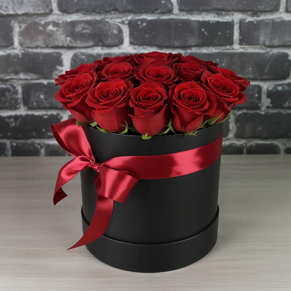 Цветочная композиция из Розы в шляпной коробке в Мирном