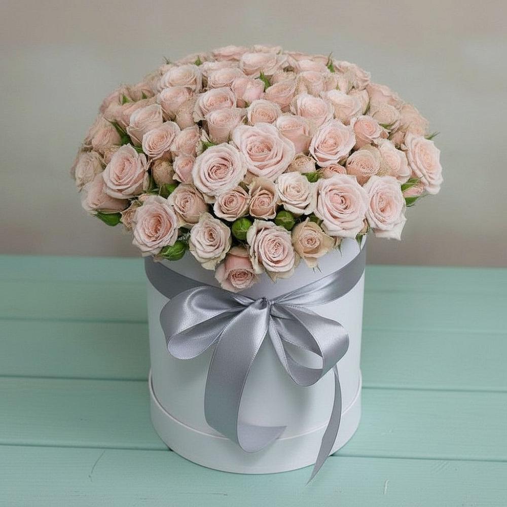 Цветочная композиция из Розы в шляпной коробке в Мирном